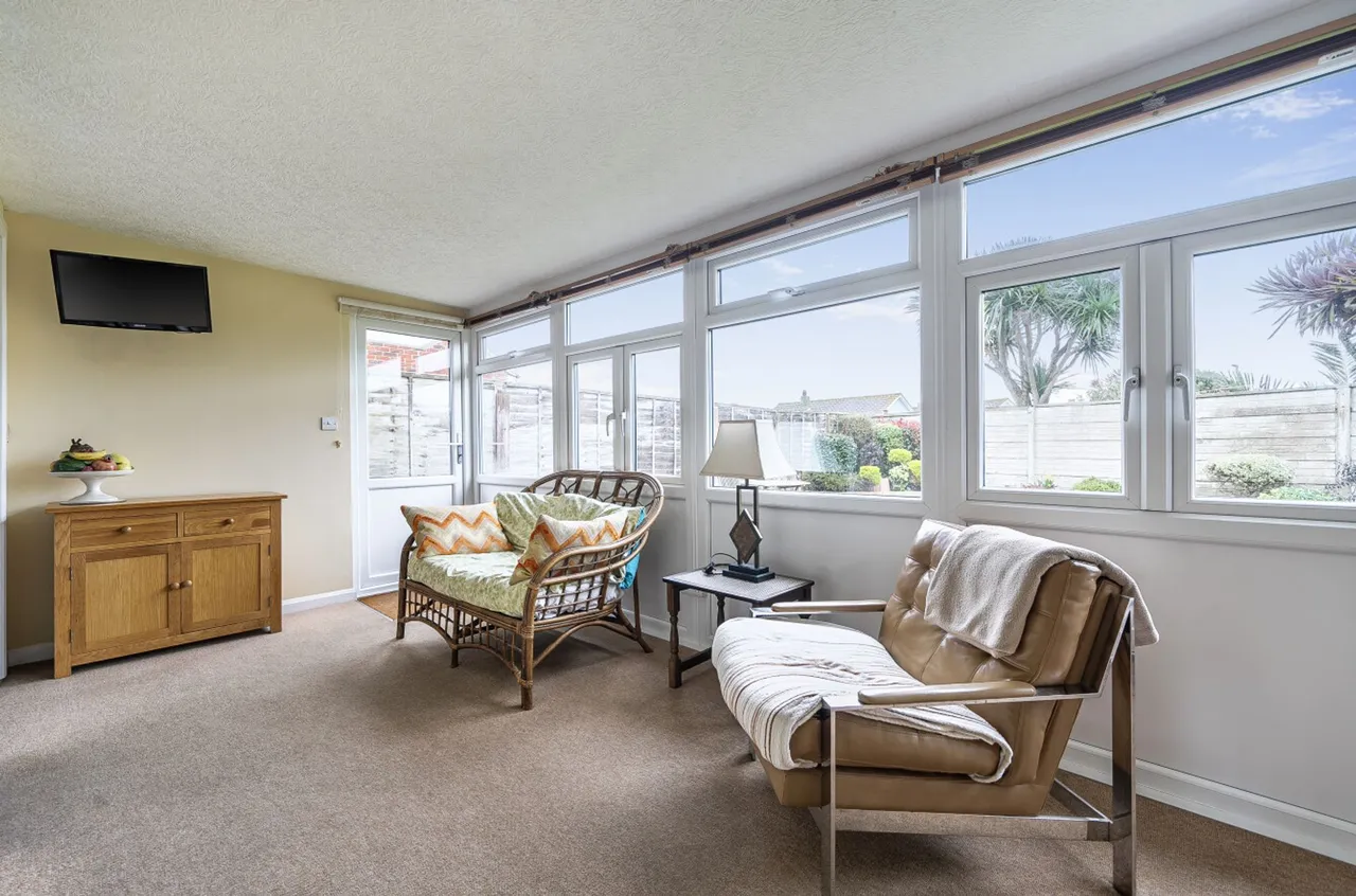 Pond Road, Bracklesham Bay, PO20, photo 7