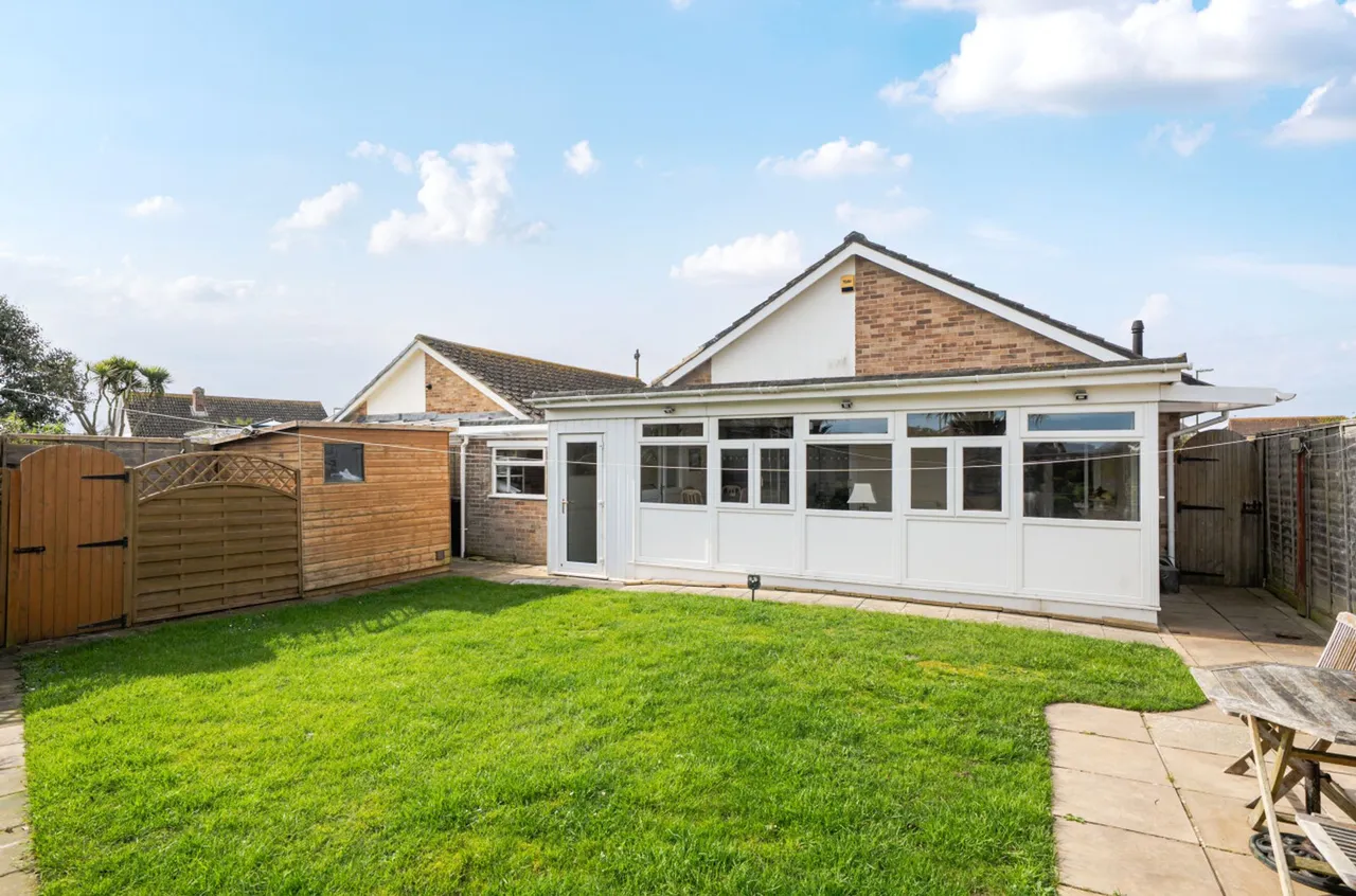 Pond Road, Bracklesham Bay, PO20, photo 15