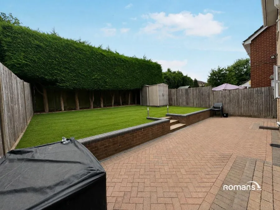 Lyndhurst Drive, Basingstoke, RG22, photo 8