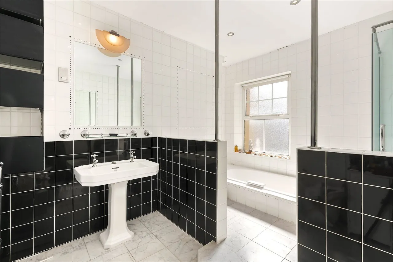 Overstrand Mansions, Prince Of Wales Drive, London, SW11, photo 7