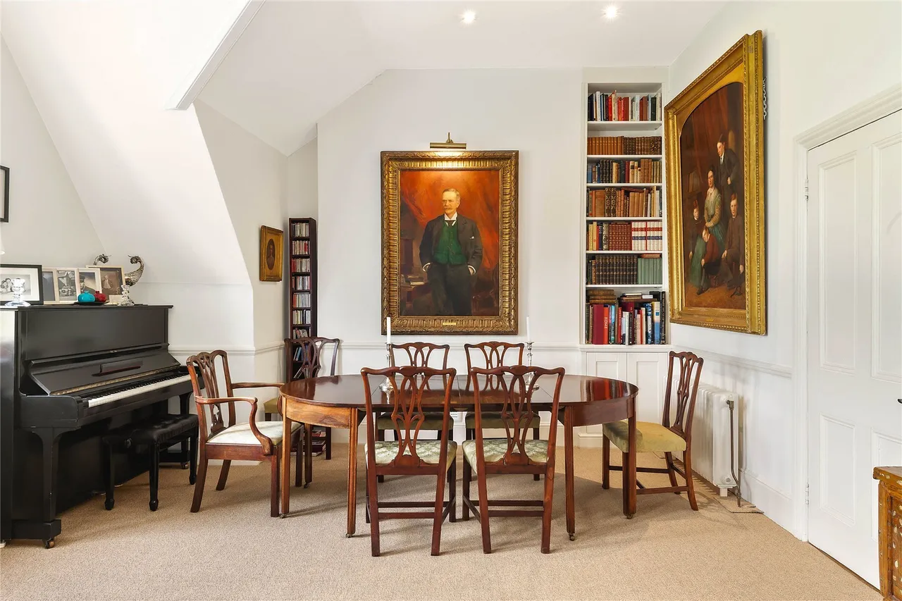 Overstrand Mansions, Prince Of Wales Drive, London, SW11, photo 9