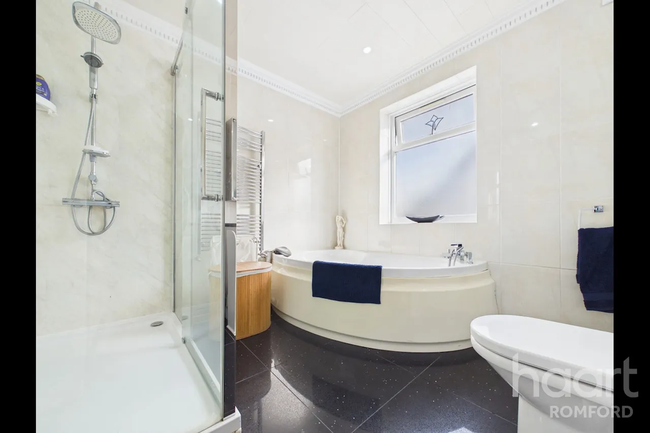 Clyde Way, Romford, RM1, photo 27