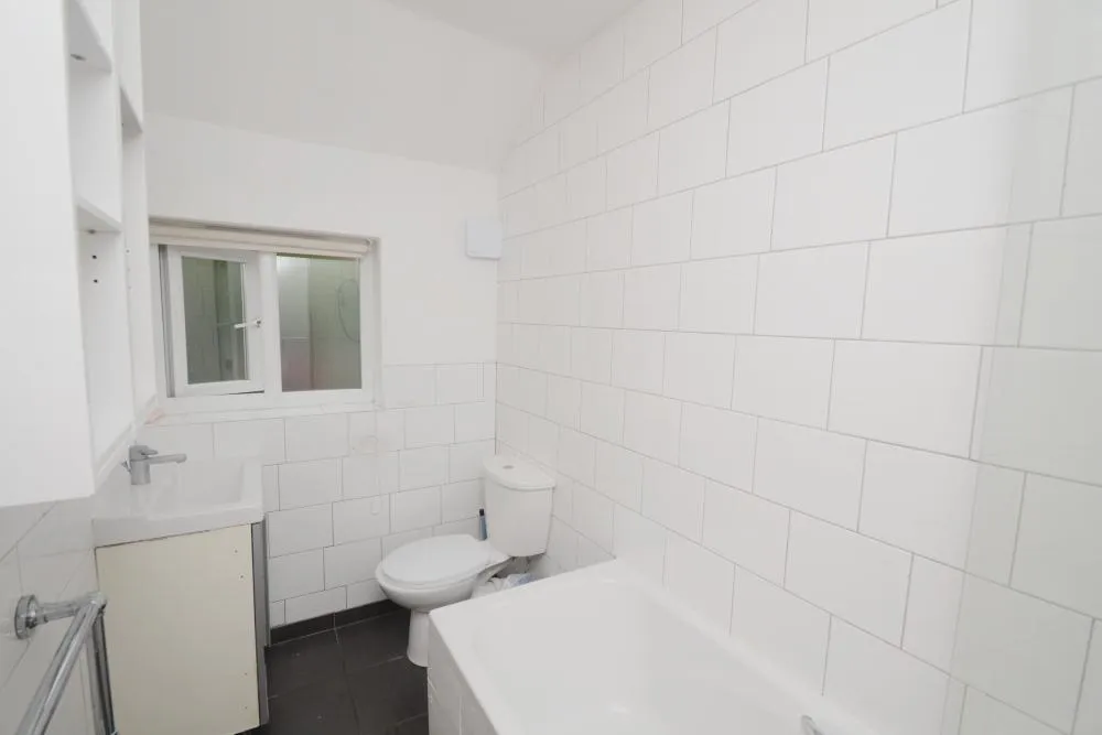 Heald Grove, Rusholme, M14, photo 9