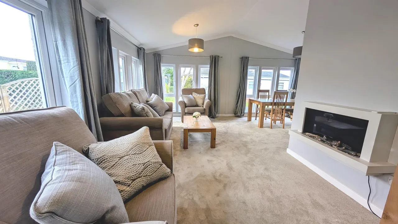 Foxhall Road, Rushmere St. Andrew, Ipswich, photo 4