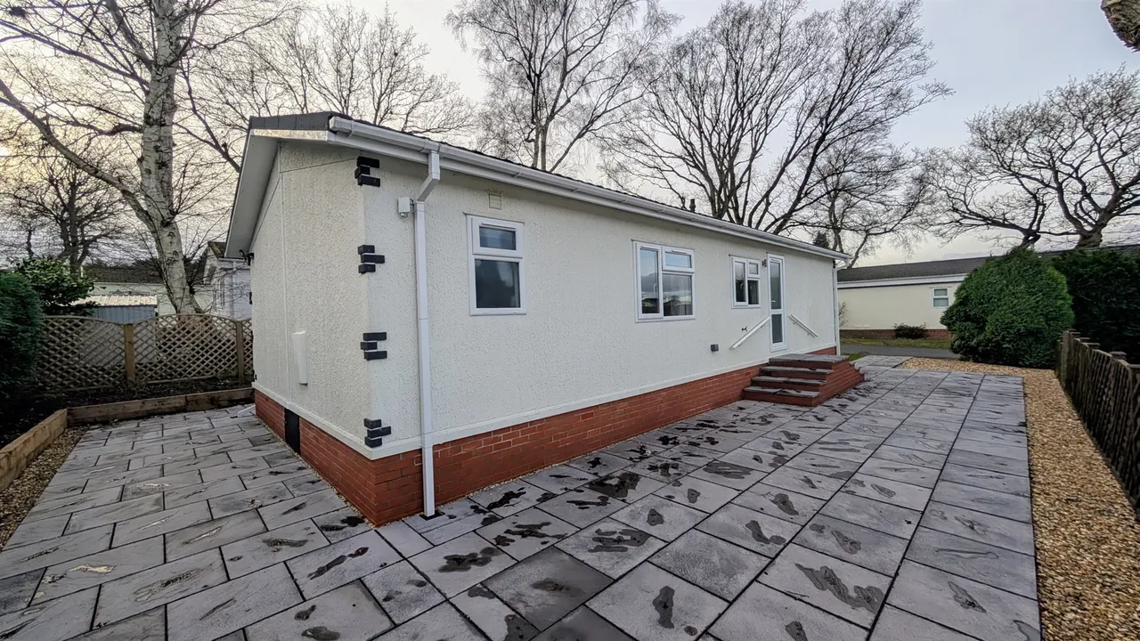 Foxhall Road, Rushmere St. Andrew, Ipswich, photo 10