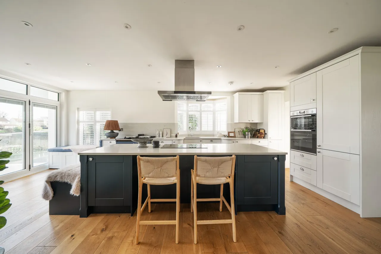 Mayfield Gardens, Staines-Upon-Thames..., photo 11