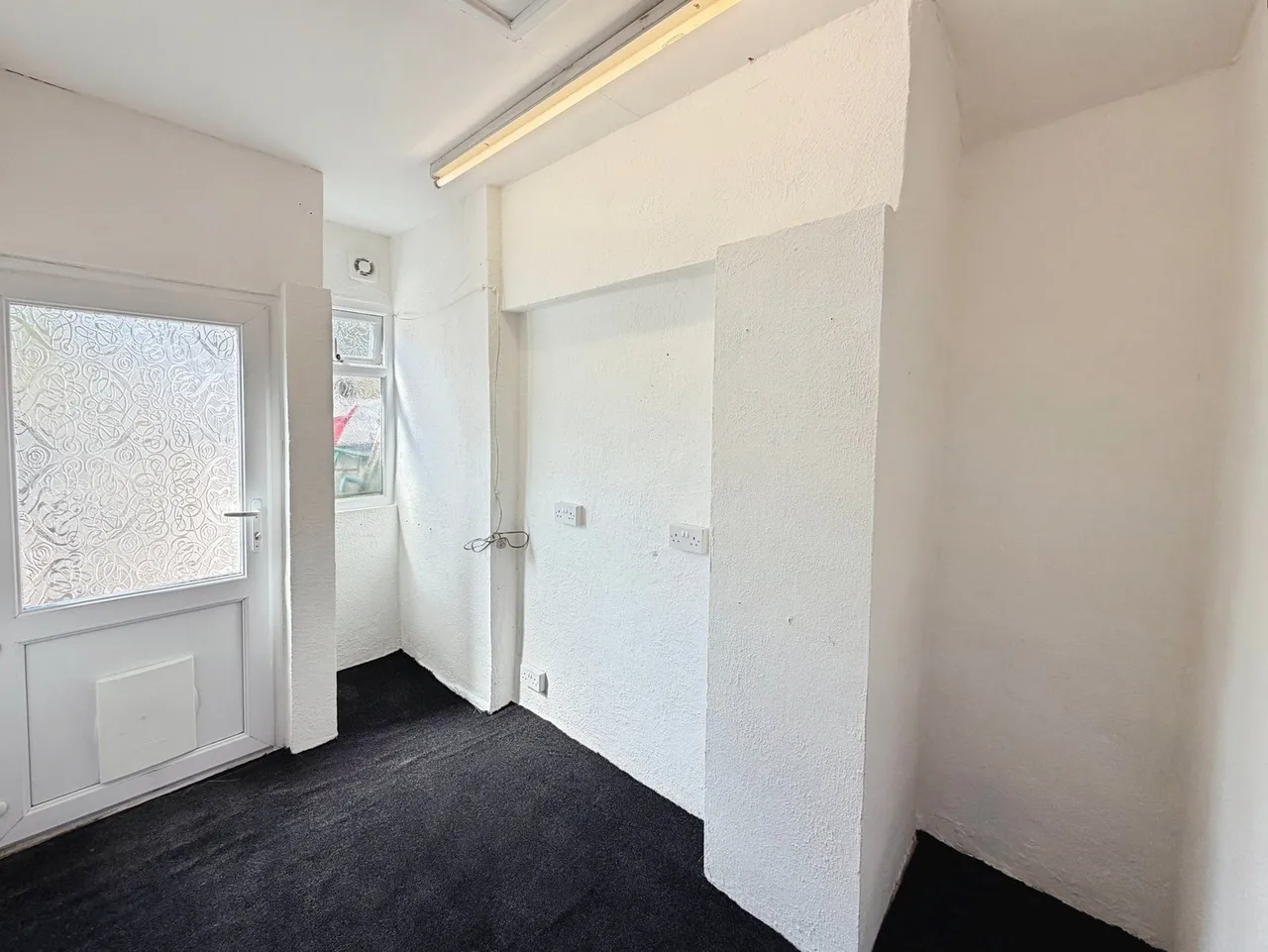 Galltcwm Terrace, Bryn, SA13, photo 7