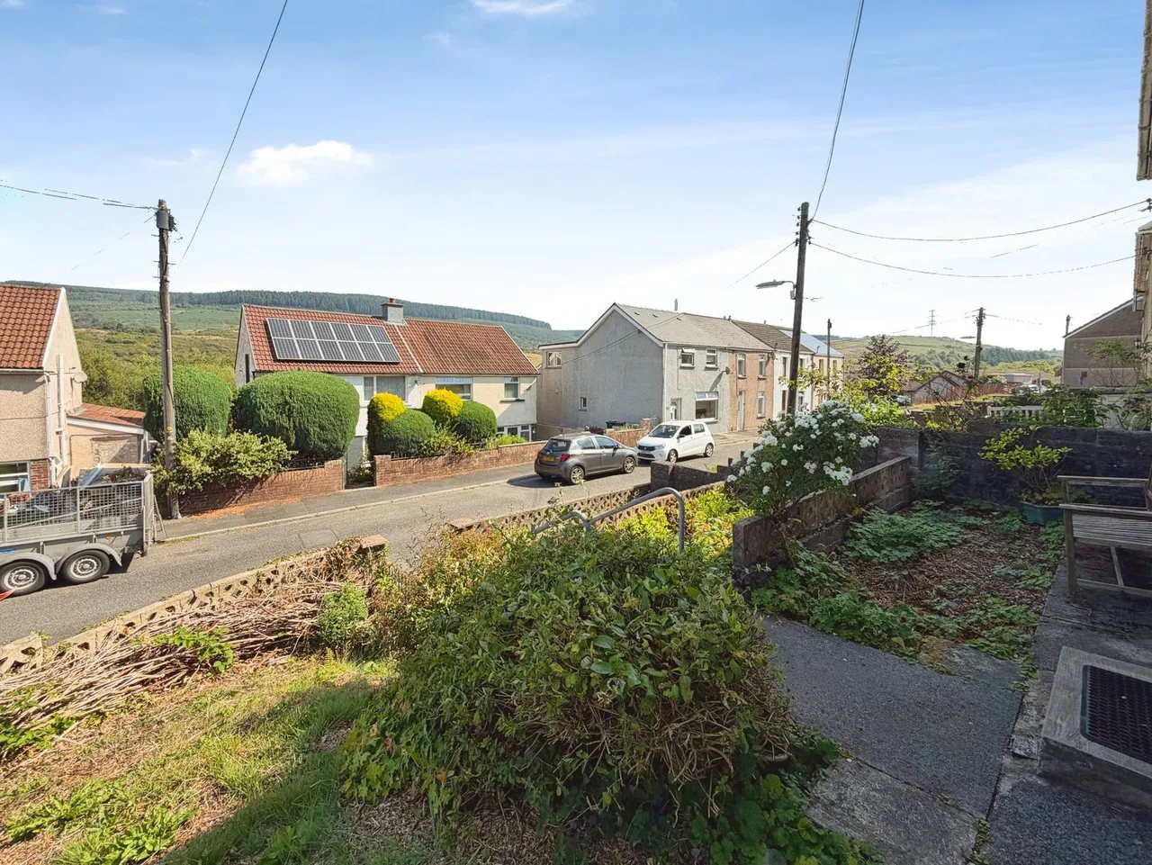 Galltcwm Terrace, Bryn, SA13, photo 21