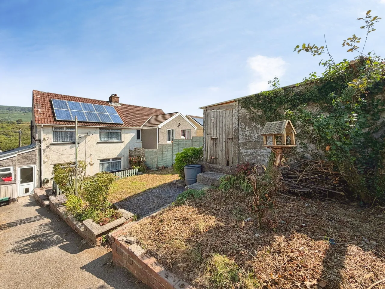 Galltcwm Terrace, Bryn, SA13, photo 18