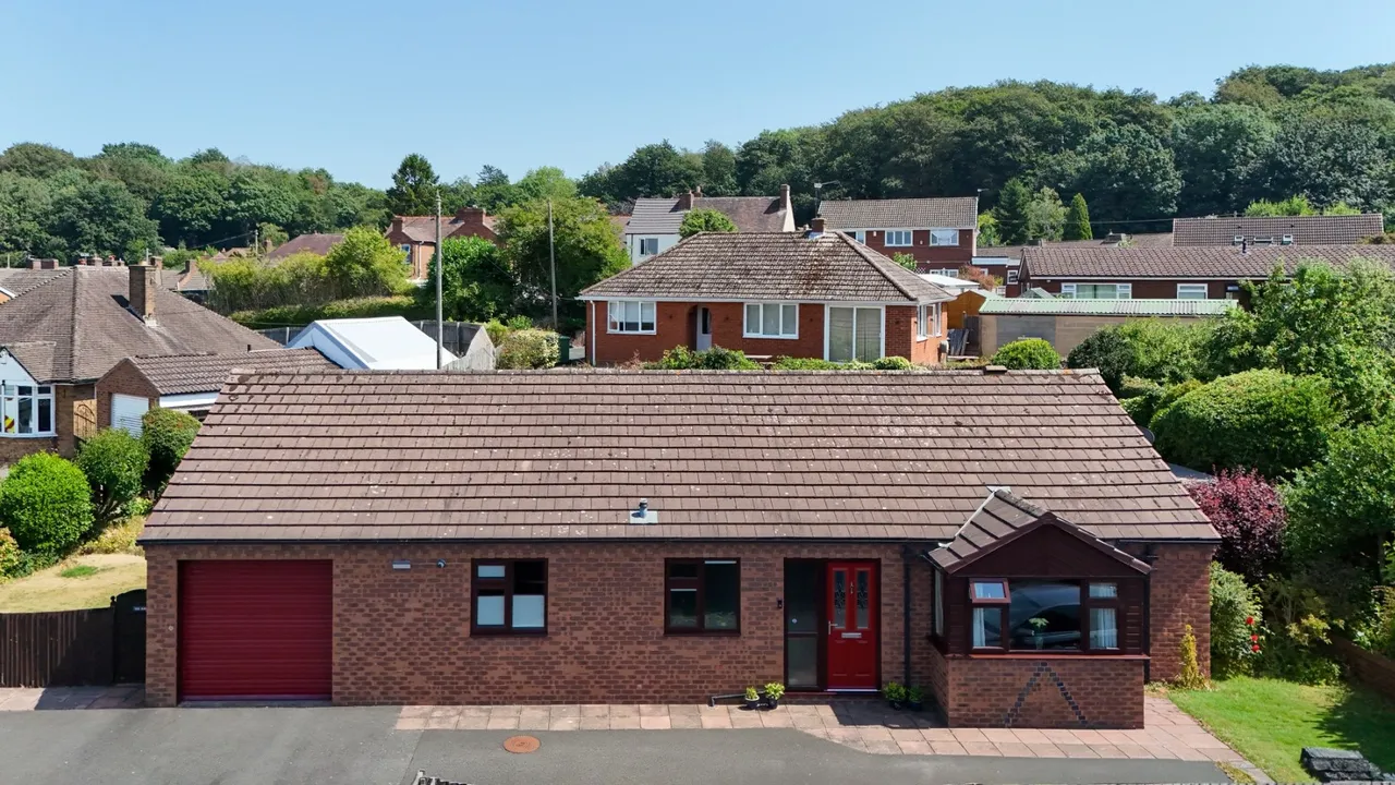 Urban Road, Wrockwardine Wood, TF2, photo 28