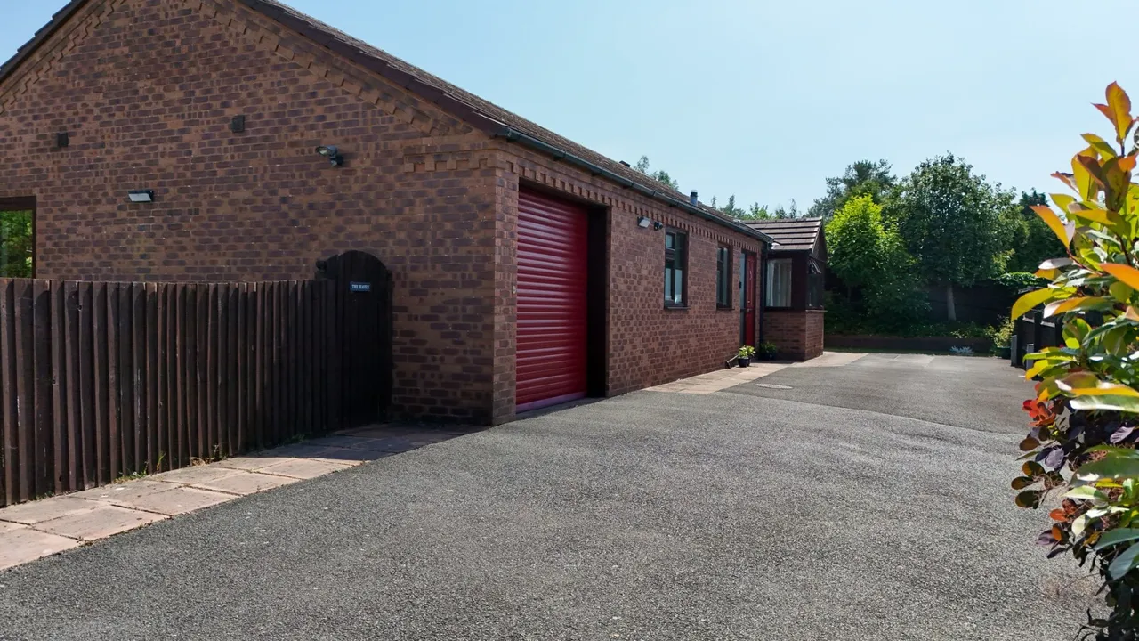 Urban Road, Wrockwardine Wood, TF2, photo 29