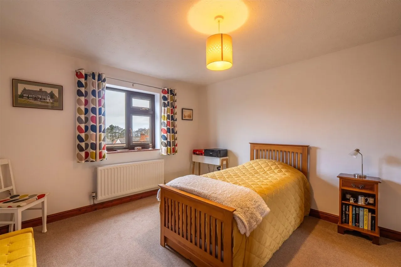 Urban Road, Wrockwardine Wood, TF2, photo 11