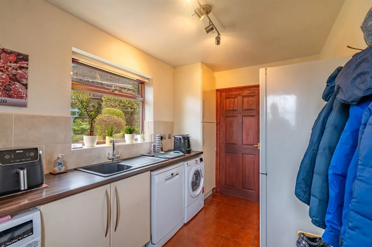 Urban Road, Wrockwardine Wood, TF2, photo 15