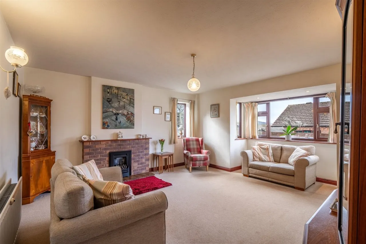 Urban Road, Wrockwardine Wood, TF2, photo 6