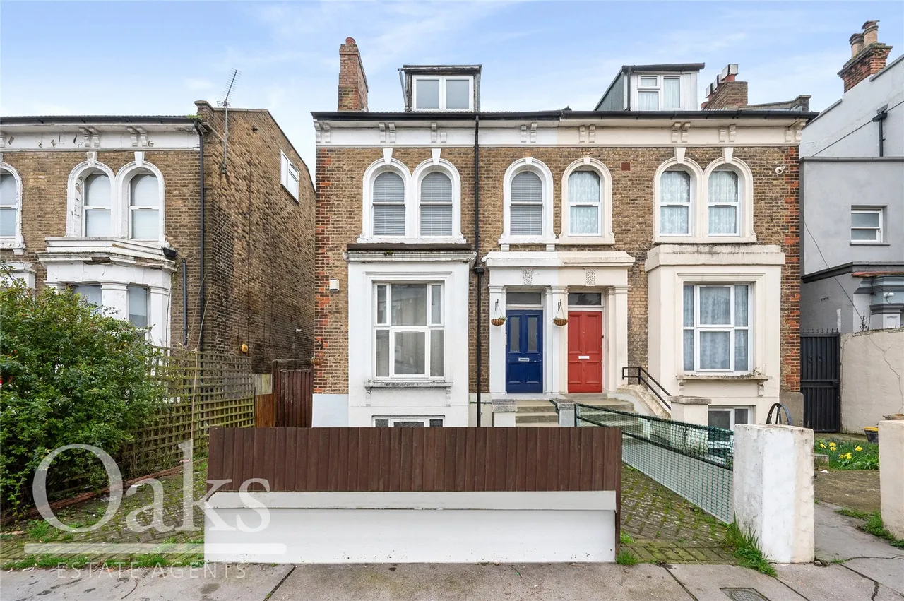 2 bed flat to rent, Clifton Road, South Norwood, SE25