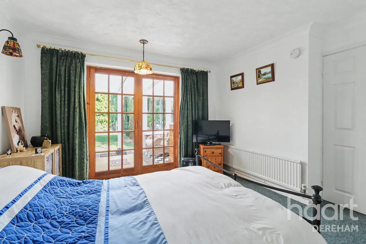 Fakenham Road, East Bilney, NR20, photo 16