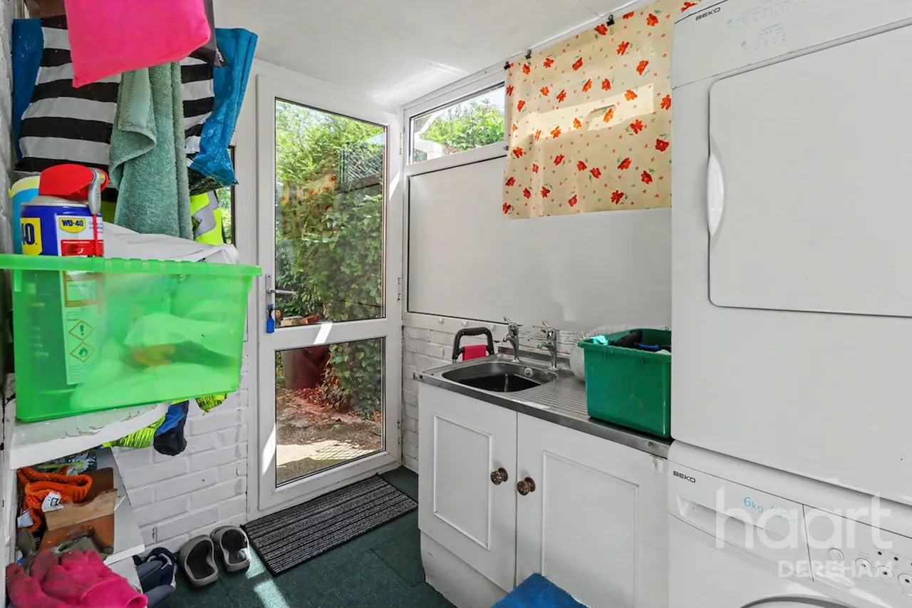 Fakenham Road, East Bilney, NR20, photo 11