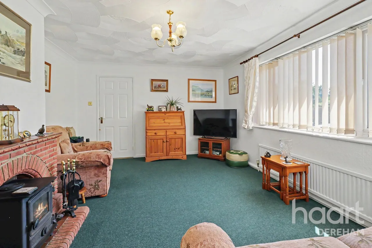 Fakenham Road, East Bilney, NR20, photo 10