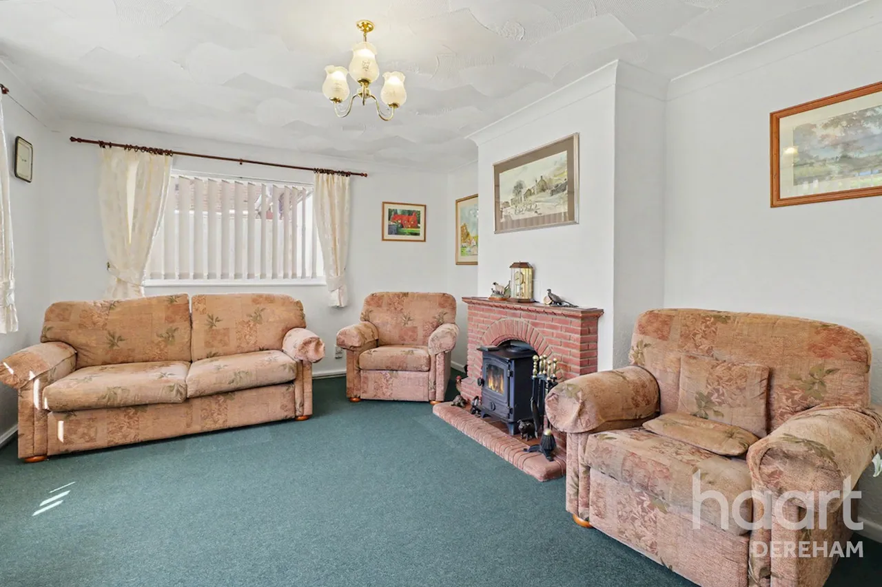 Fakenham Road, East Bilney, NR20, photo 8