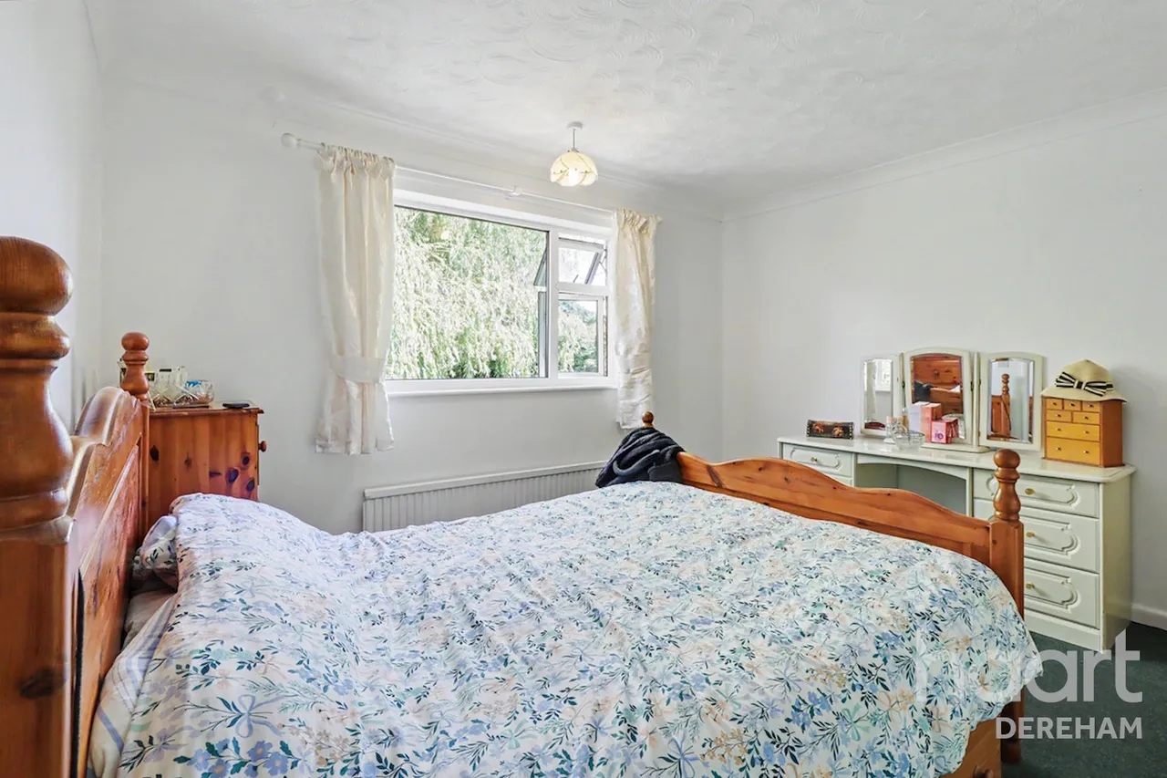 Fakenham Road, East Bilney, NR20, photo 14
