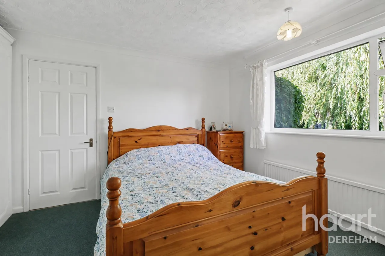 Fakenham Road, East Bilney, NR20, photo 12