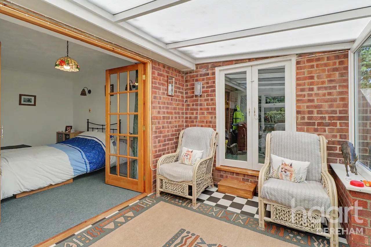 Fakenham Road, East Bilney, NR20, photo 19