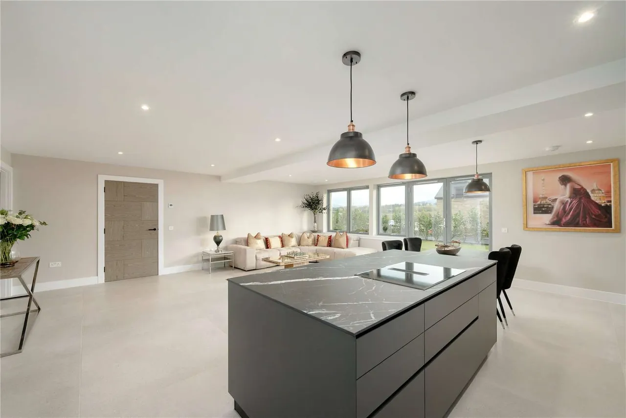Dalmahoy Farm Villas, Edinburgh, EH27, photo 9