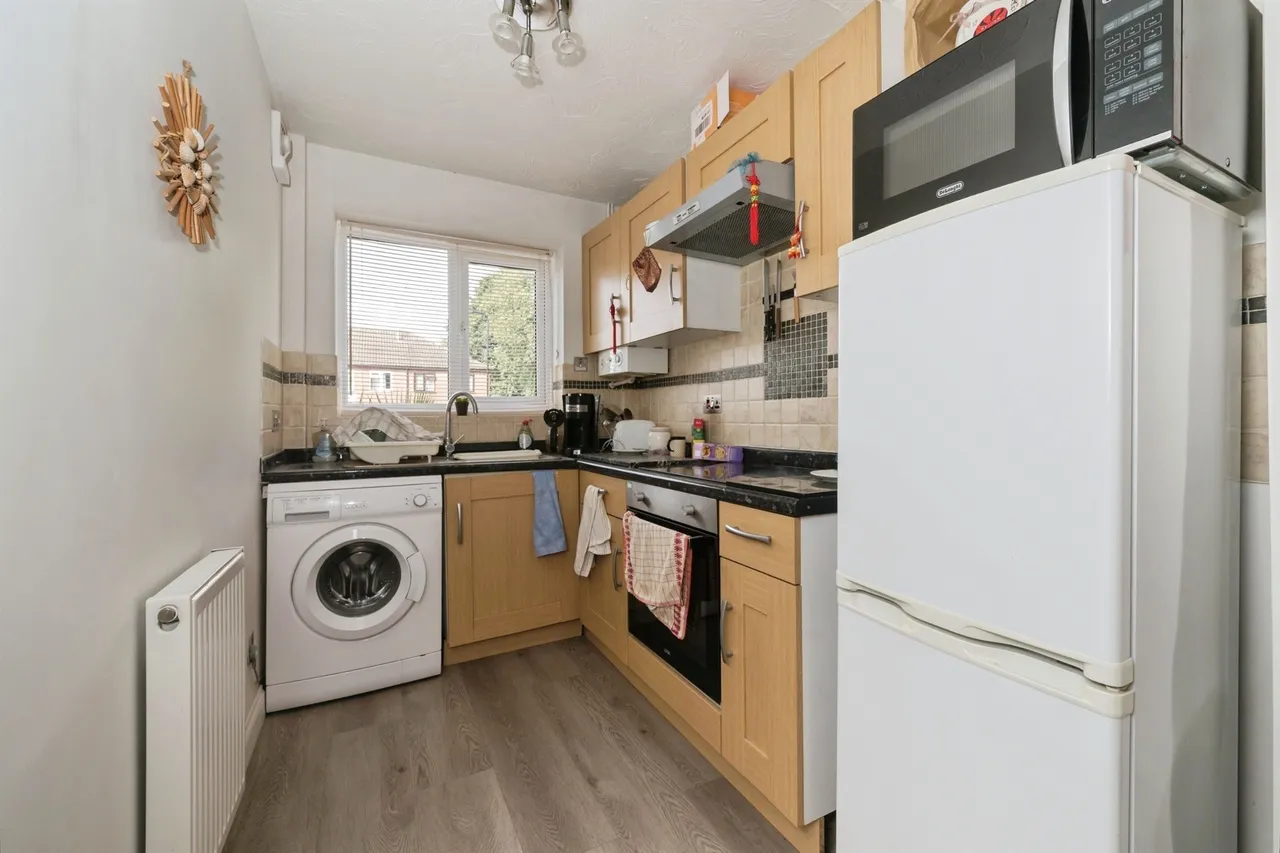 Dempsey Close, Southampton, SO19, photo 4