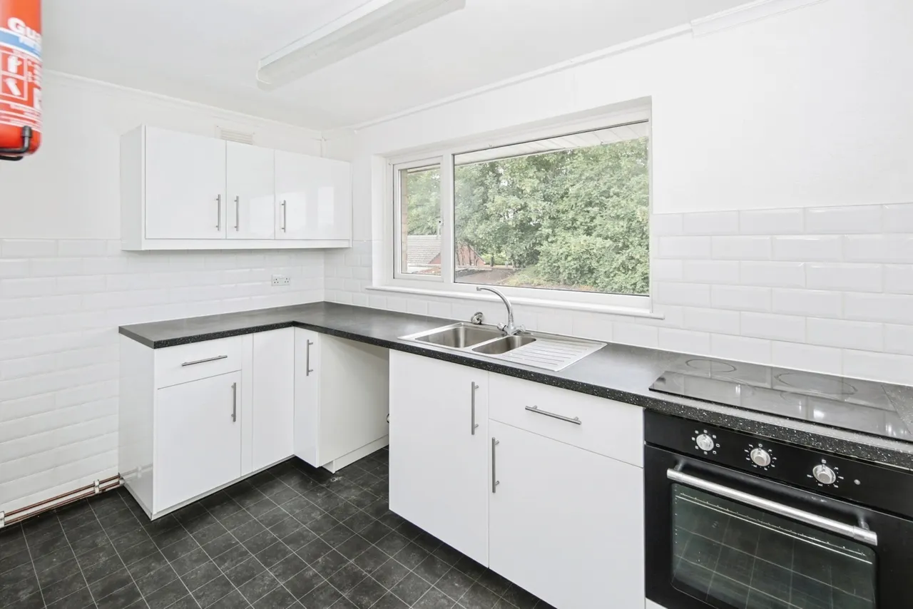 Vesey Close, Water Orton, Birmingham, Warwickshire, B46, photo 2
