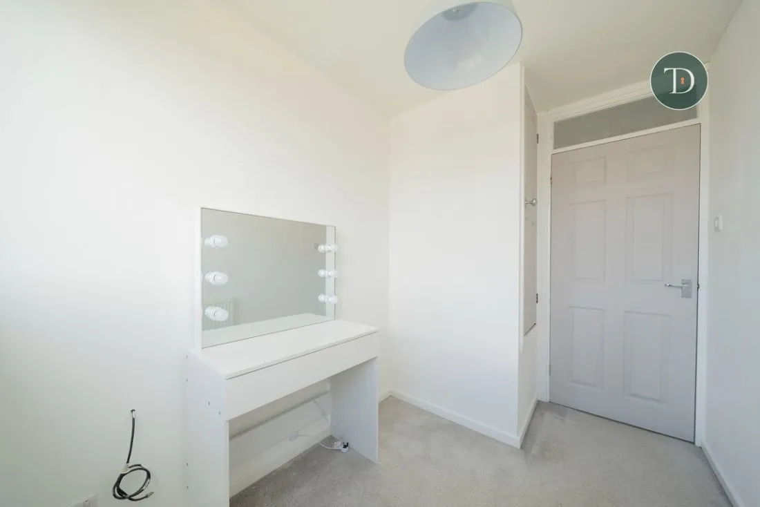 Capenhurst Lane, Whitby, CH65 7AQ, photo 17