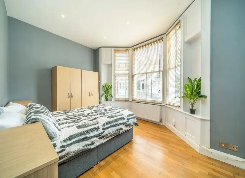 Hayter Road, Brixton, SW2, photo 4