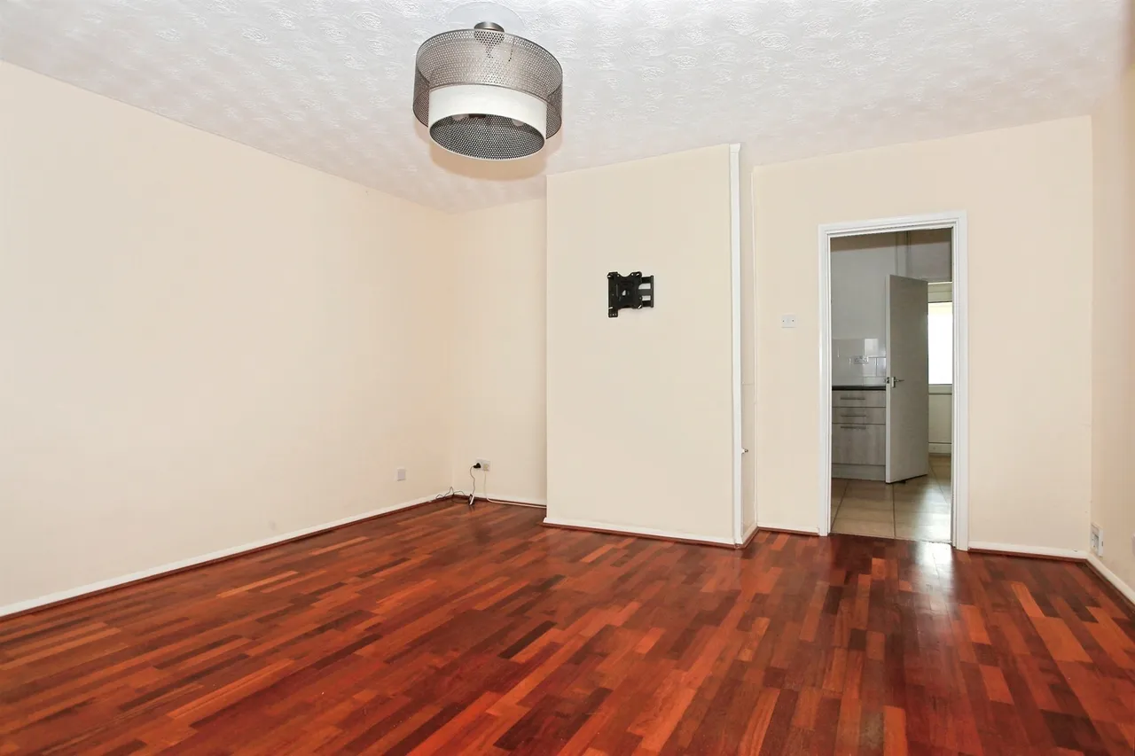 Lutton Grove, Peterborough, PE3, photo 2