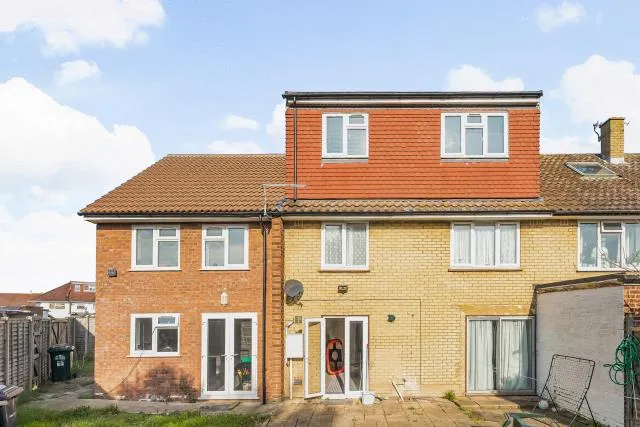 Keywood Drive, Sunbury-On-Thames, TW16, photo 21