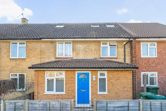6 bed house for sale, Keywood Drive, Sunbury-On-Thames, TW16