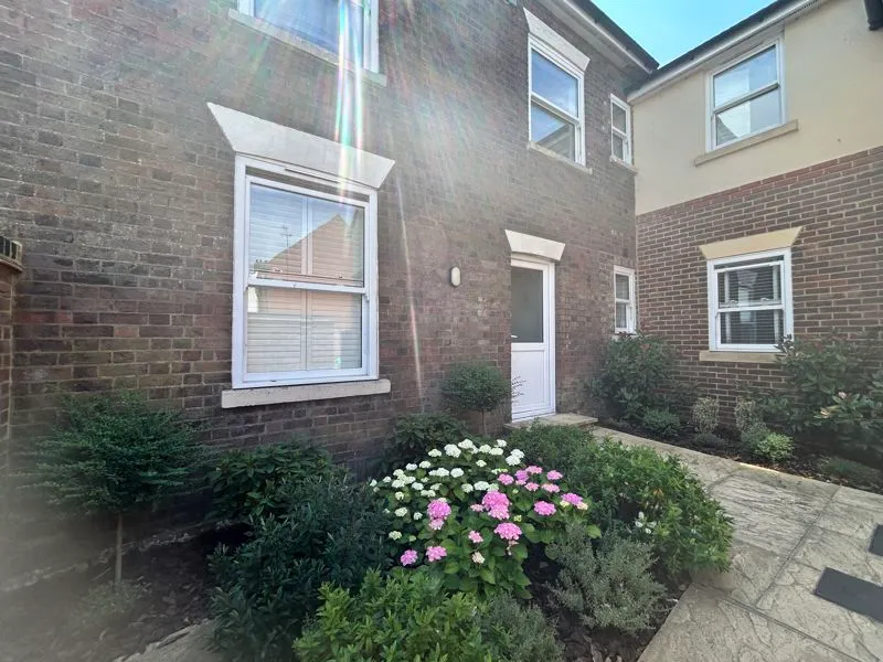 1 bed flat for sale — Union Street, Dunstable LU6 1HB