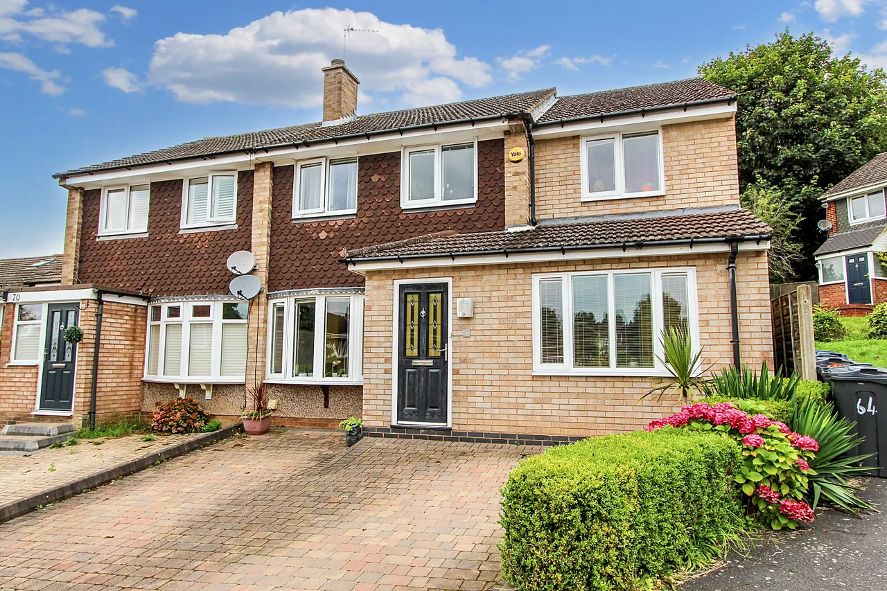 4 bed house for sale — Hathaway Road, Sutton Coldfield, Sutton Coldfield, B75 5HZ