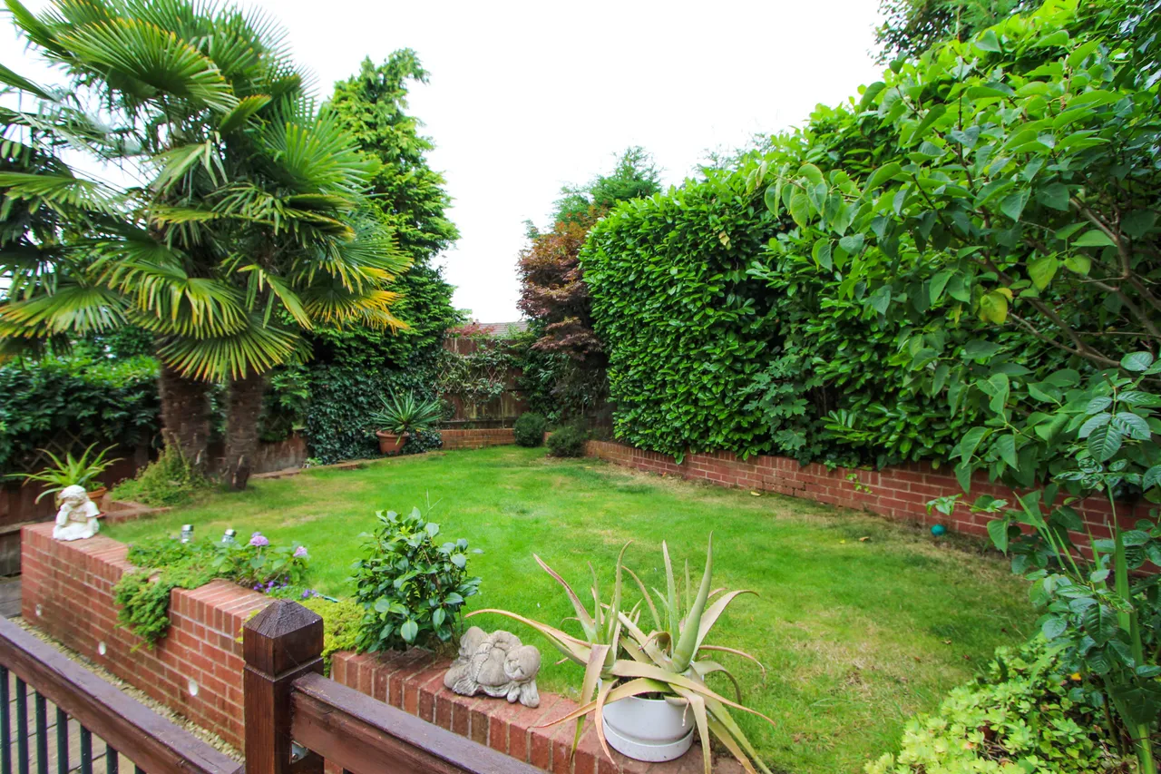 Hathaway Road, Sutton Coldfield, Sutton Coldfield, B75 5HZ, photo 26