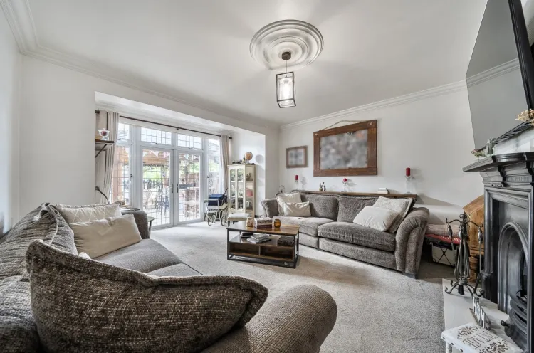 Heathview Avenue Crayford, Dartford, Kent, DA1, photo 2