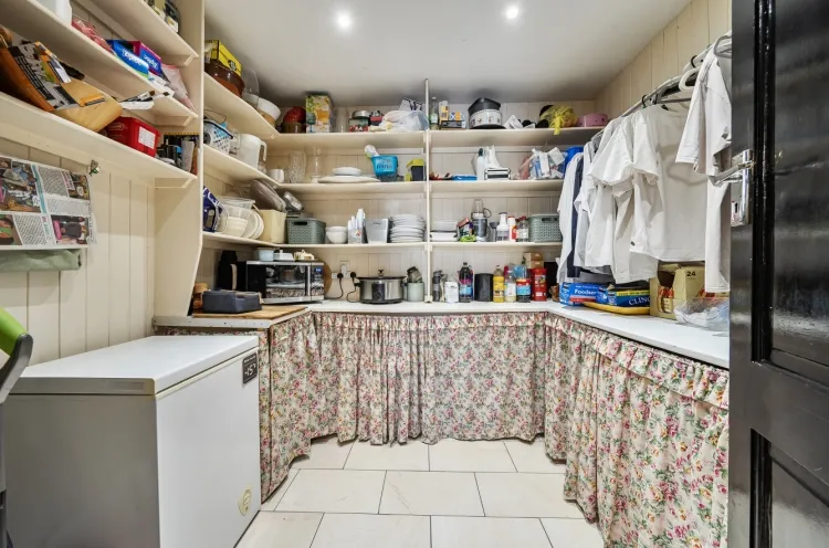 Heathview Avenue Crayford, Dartford, Kent, DA1, photo 8