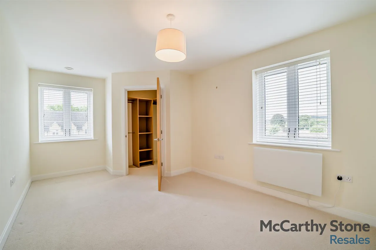 Hart Close, Wilton, SP2, photo 5
