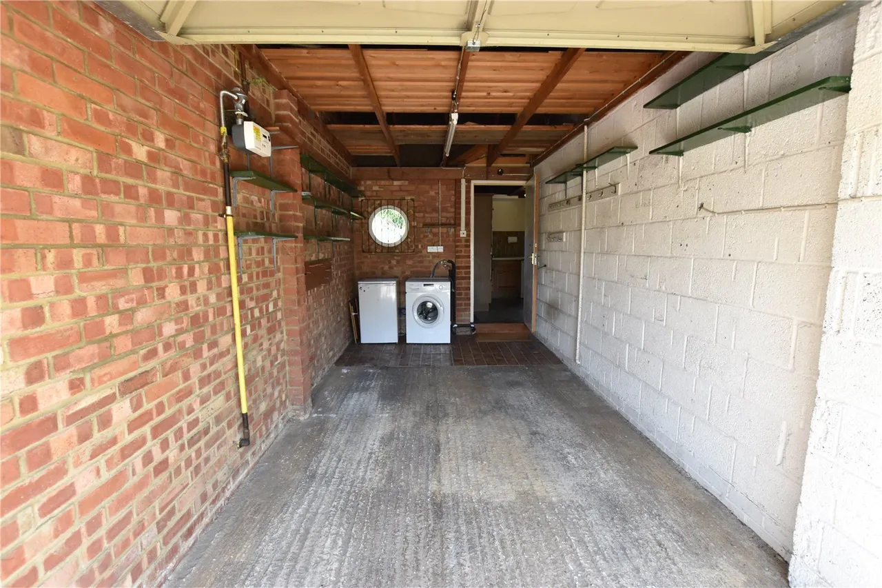 Grasmere Road, Farnborough, Hampshire, GU14 0LE, photo 16
