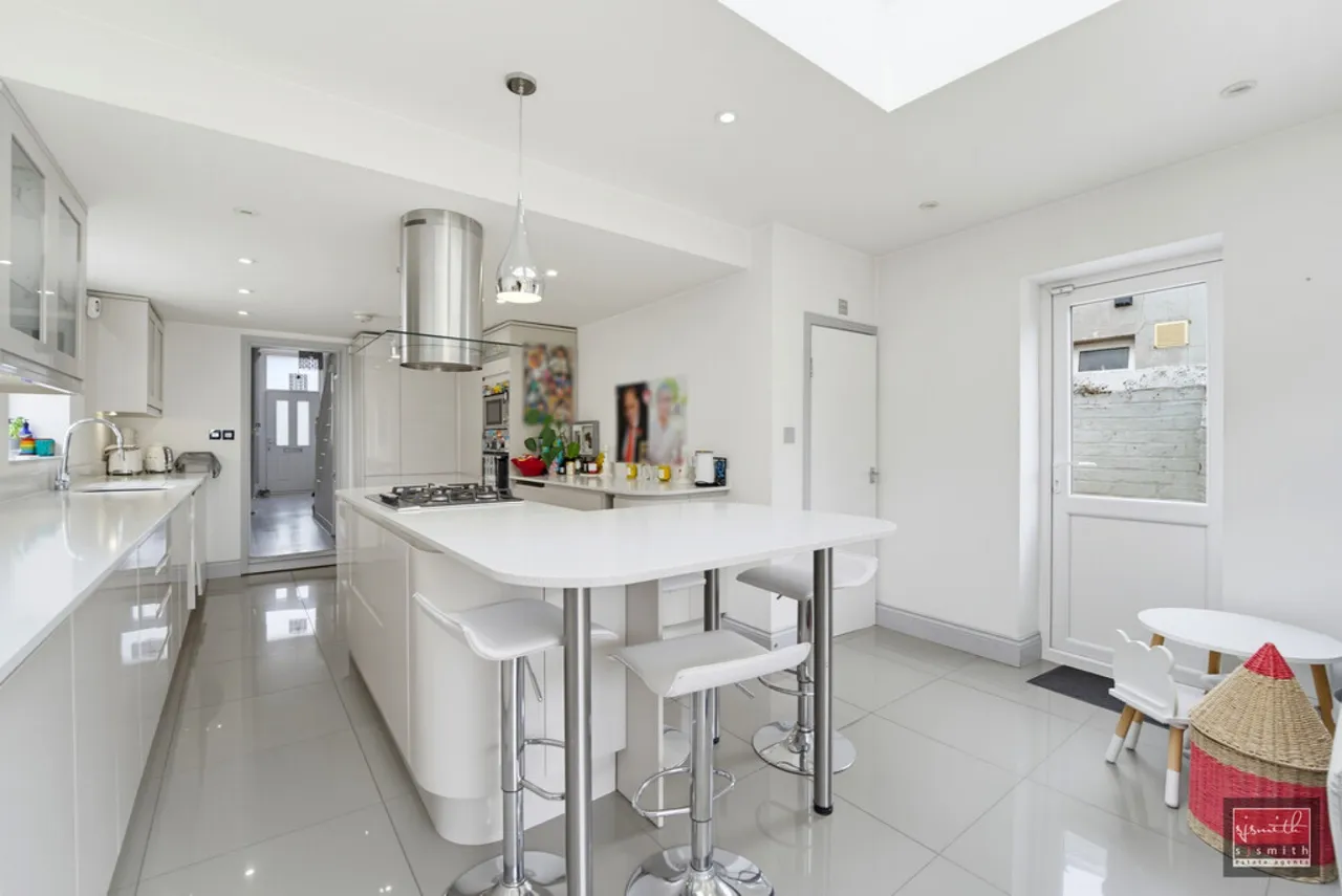 Stanwell Road, Ashford, photo 5