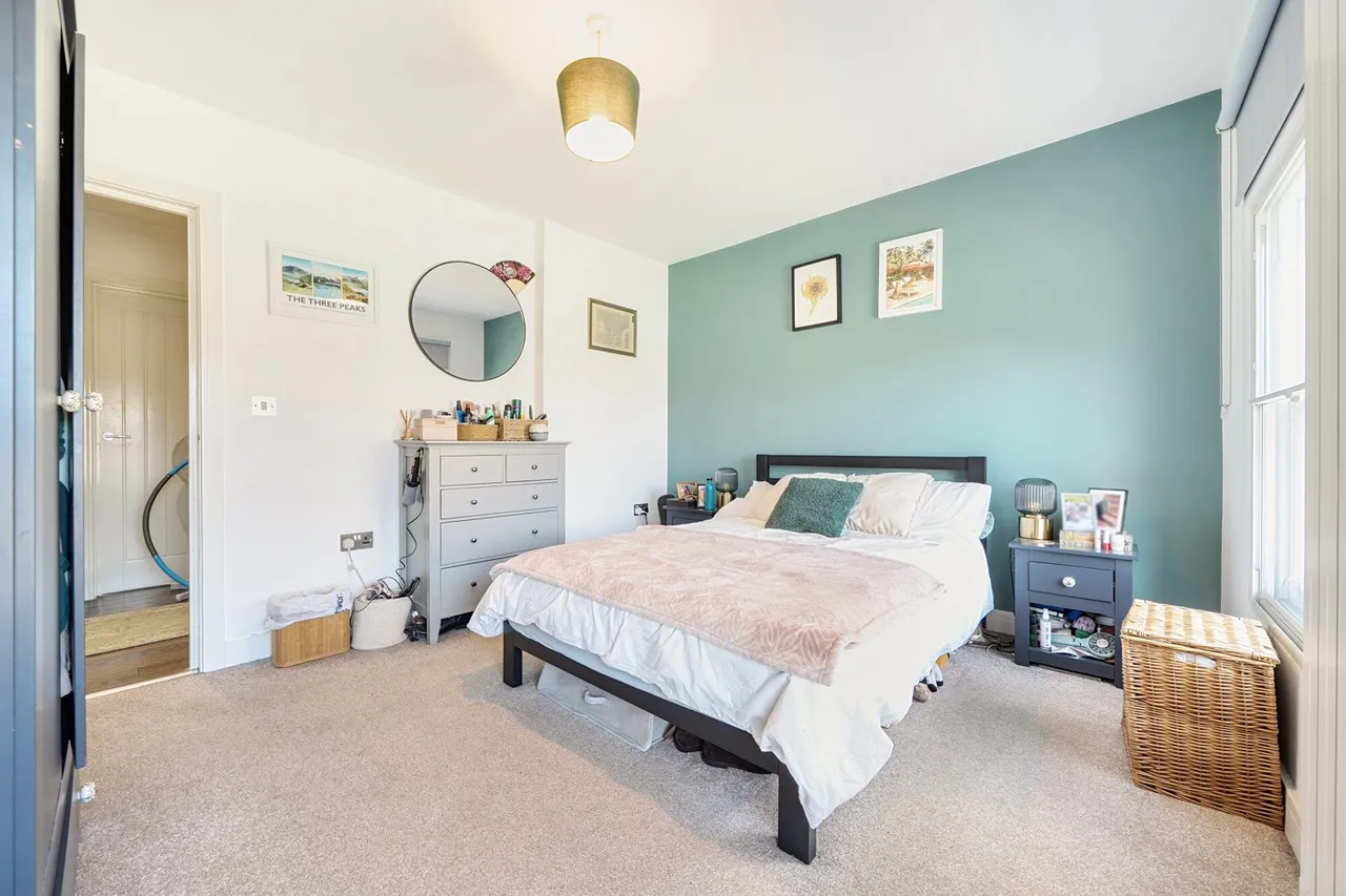 Greenwich High Road, SE10, photo 14