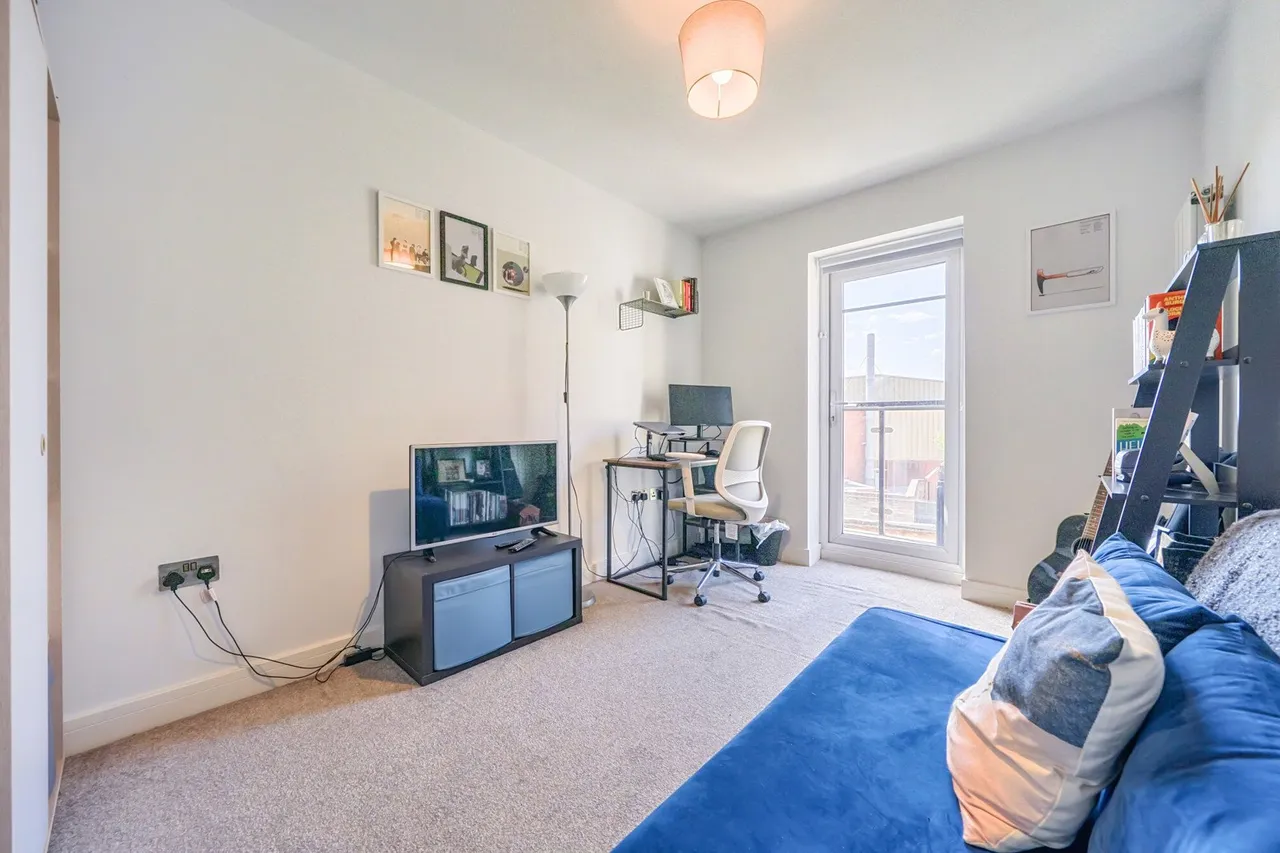 Greenwich High Road, SE10, photo 16