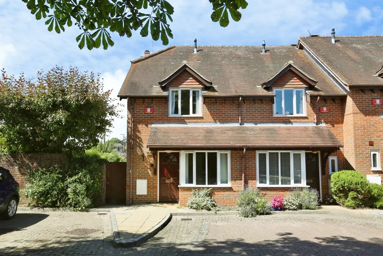 2 bed house for sale, Warner Mews, Botley, SO30