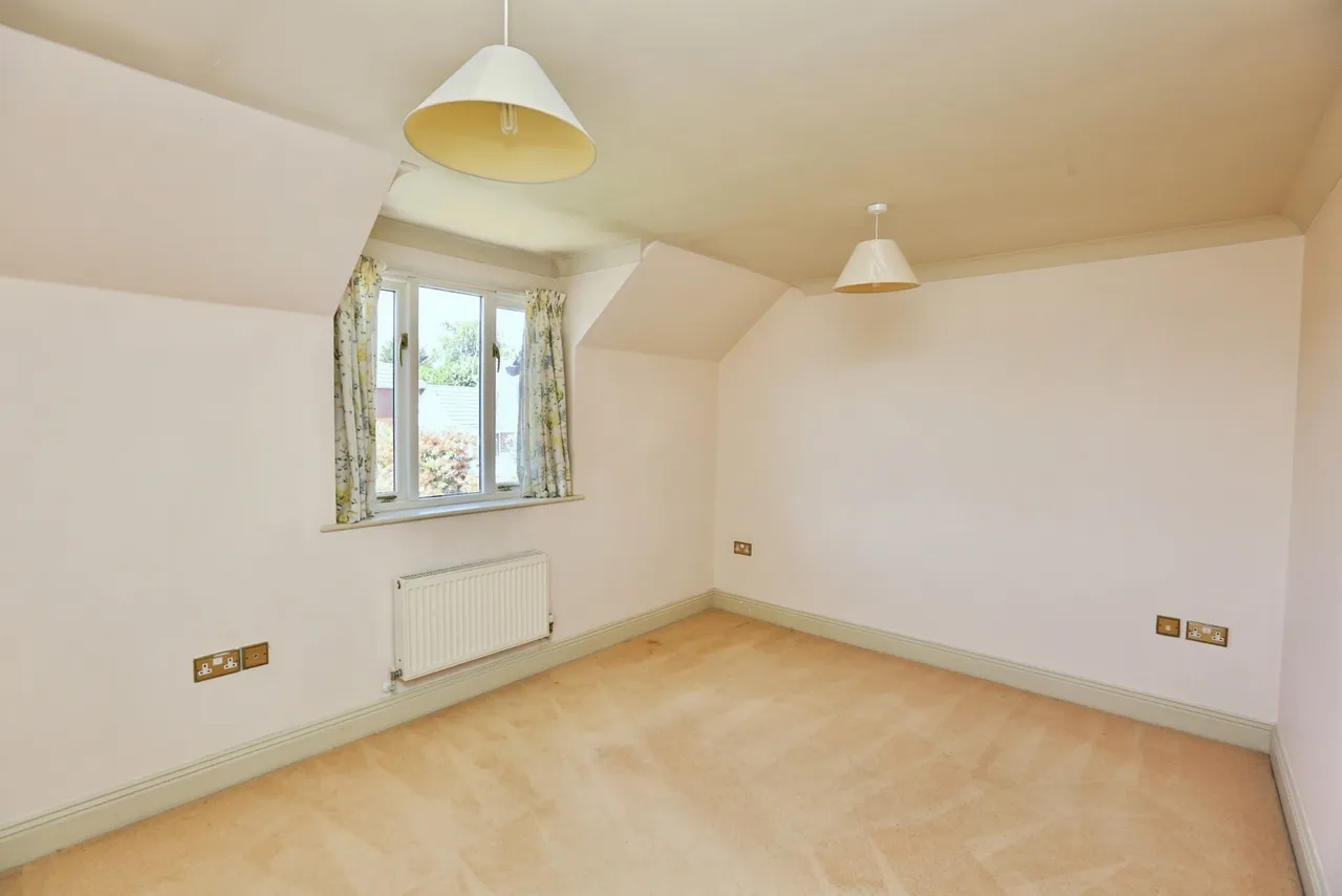 Warner Mews, Botley, SO30, photo 11