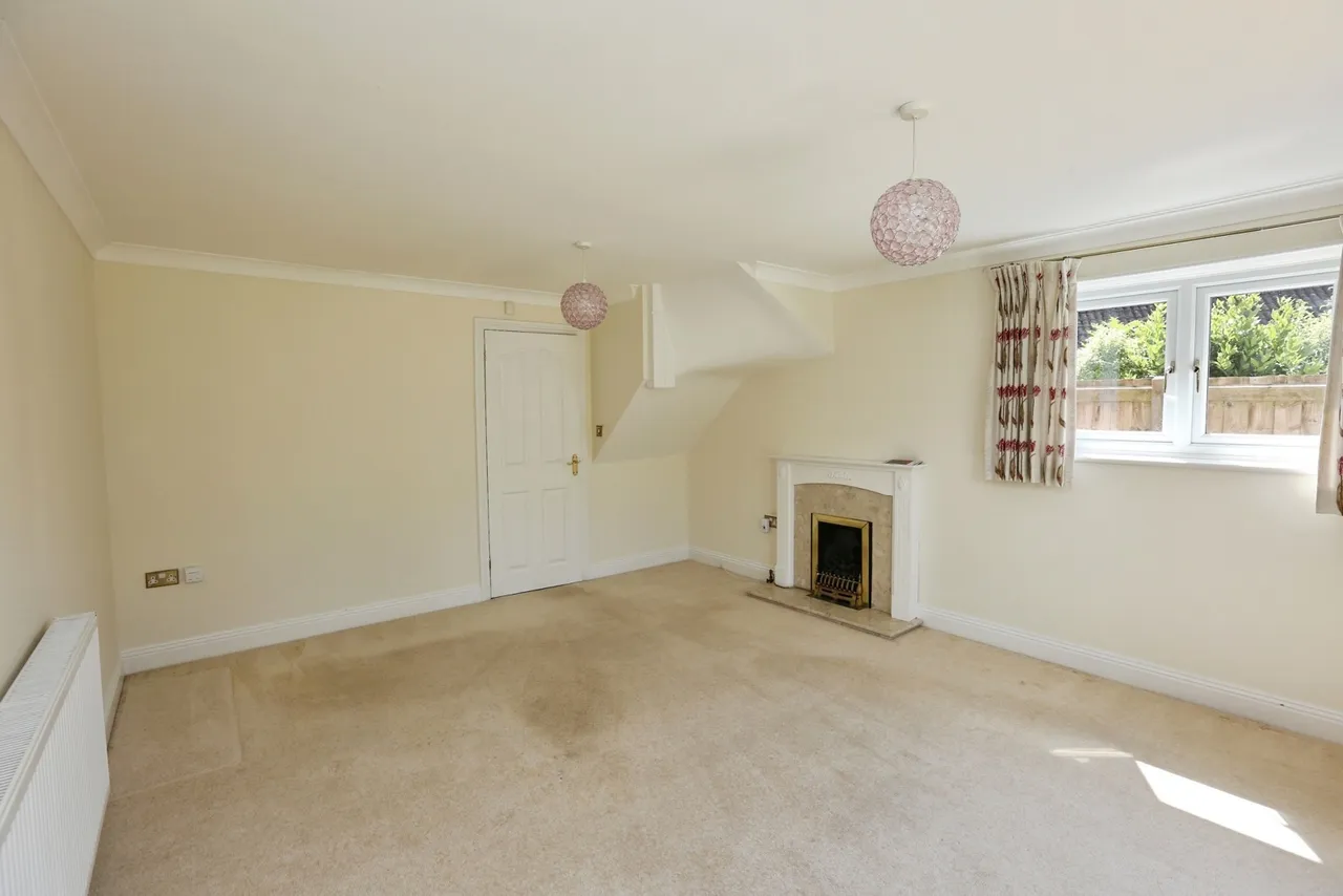 Warner Mews, Botley, SO30, photo 6