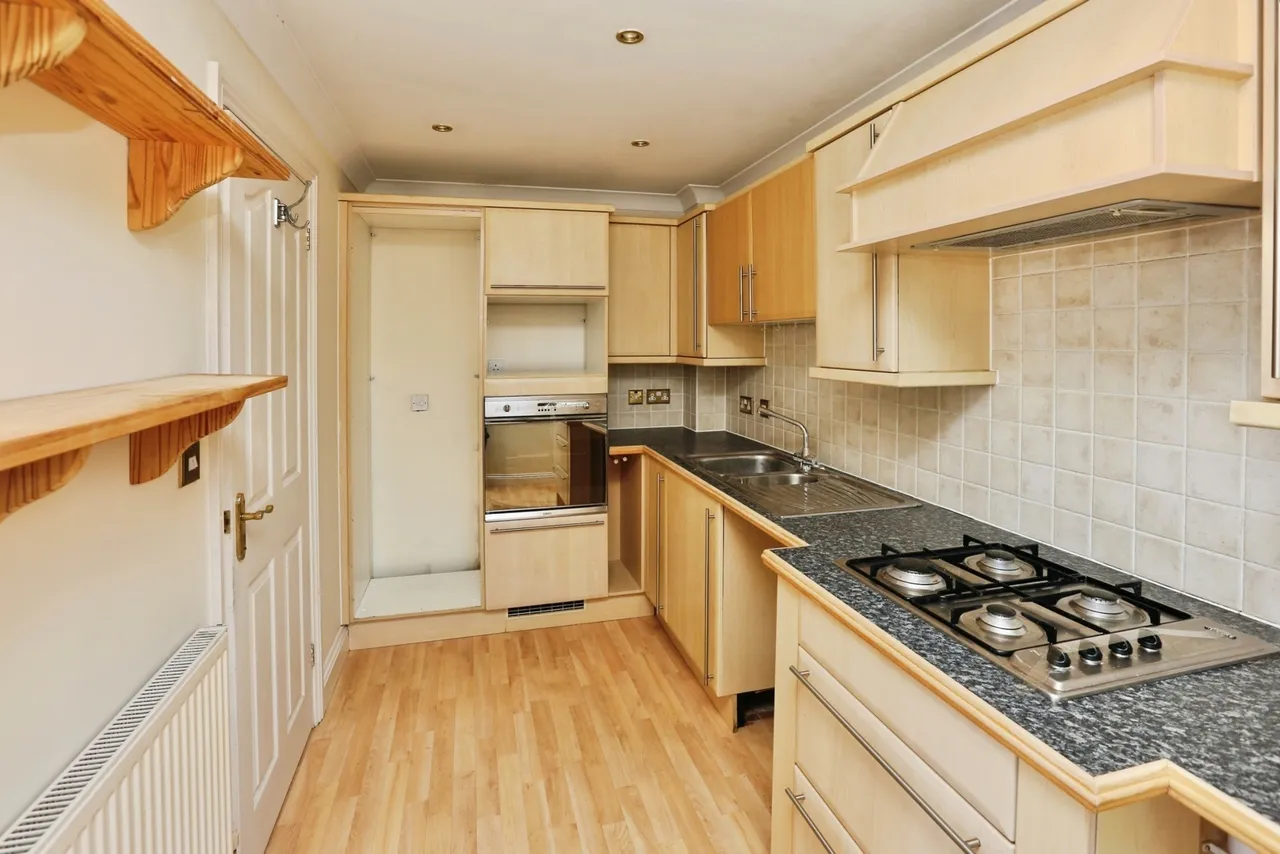 Warner Mews, Botley, SO30, photo 3
