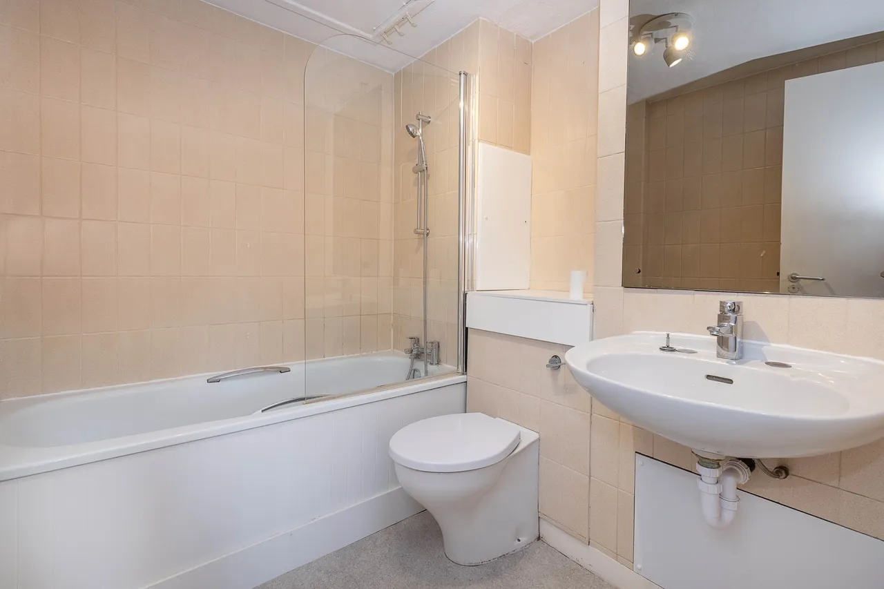 66 High Street, Kingston Upon Thames,..., photo 9
