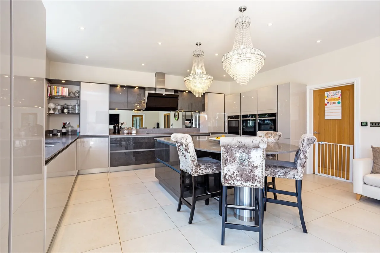 Main Road, Chichester, PO18, photo 5